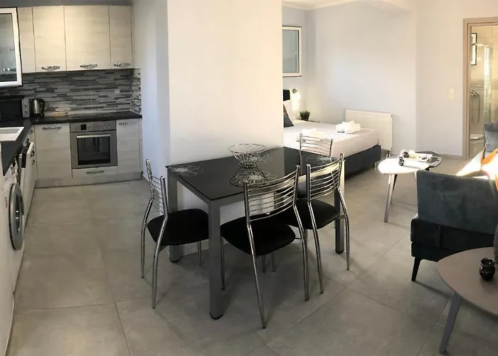 Strelitzia Apartment